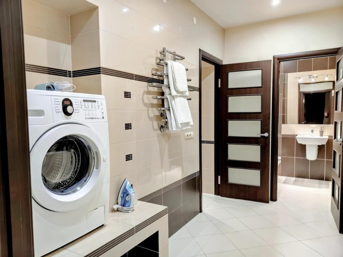 Apartament Positive Lwów Zewnętrze zdjęcie