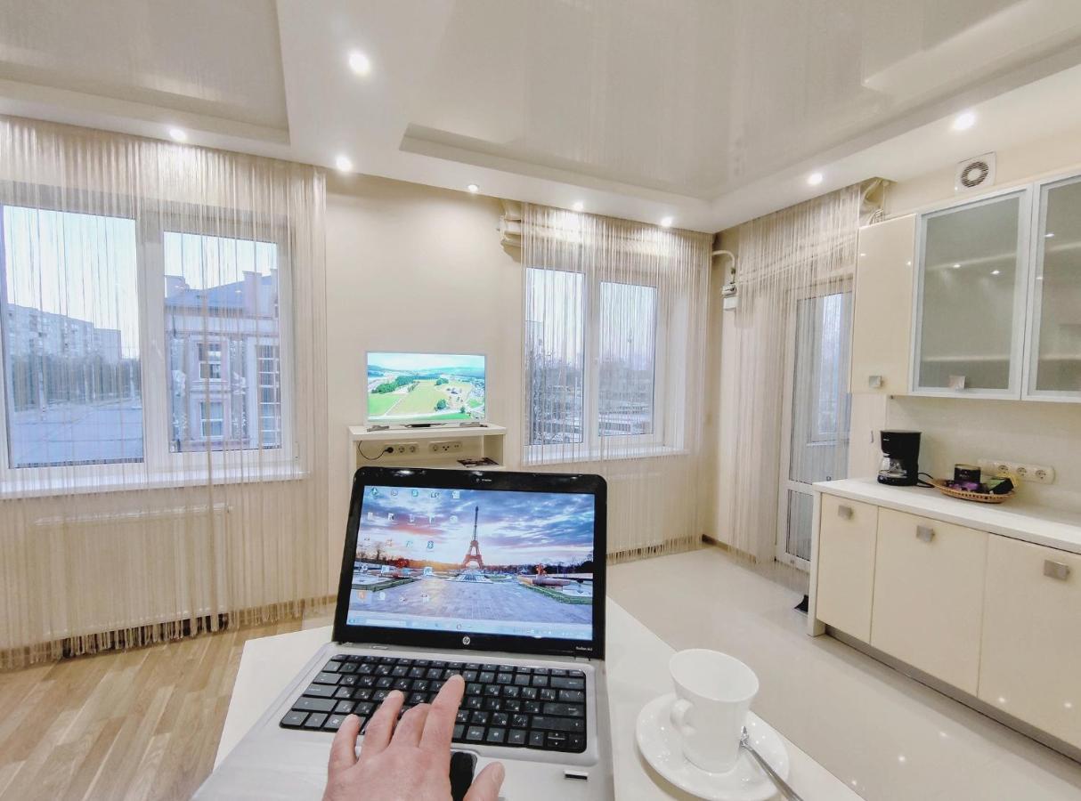 Apartament Positive Lwów Zewnętrze zdjęcie